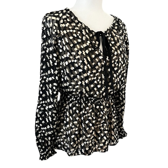THEORY Size Small Silk Blend Black Cream Burnout Print Long Sleeve Boho Top - Picture 4 of 15